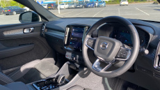 Volvo XC40 2.0 B4P Plus Dark 5dr Auto Petrol Estate